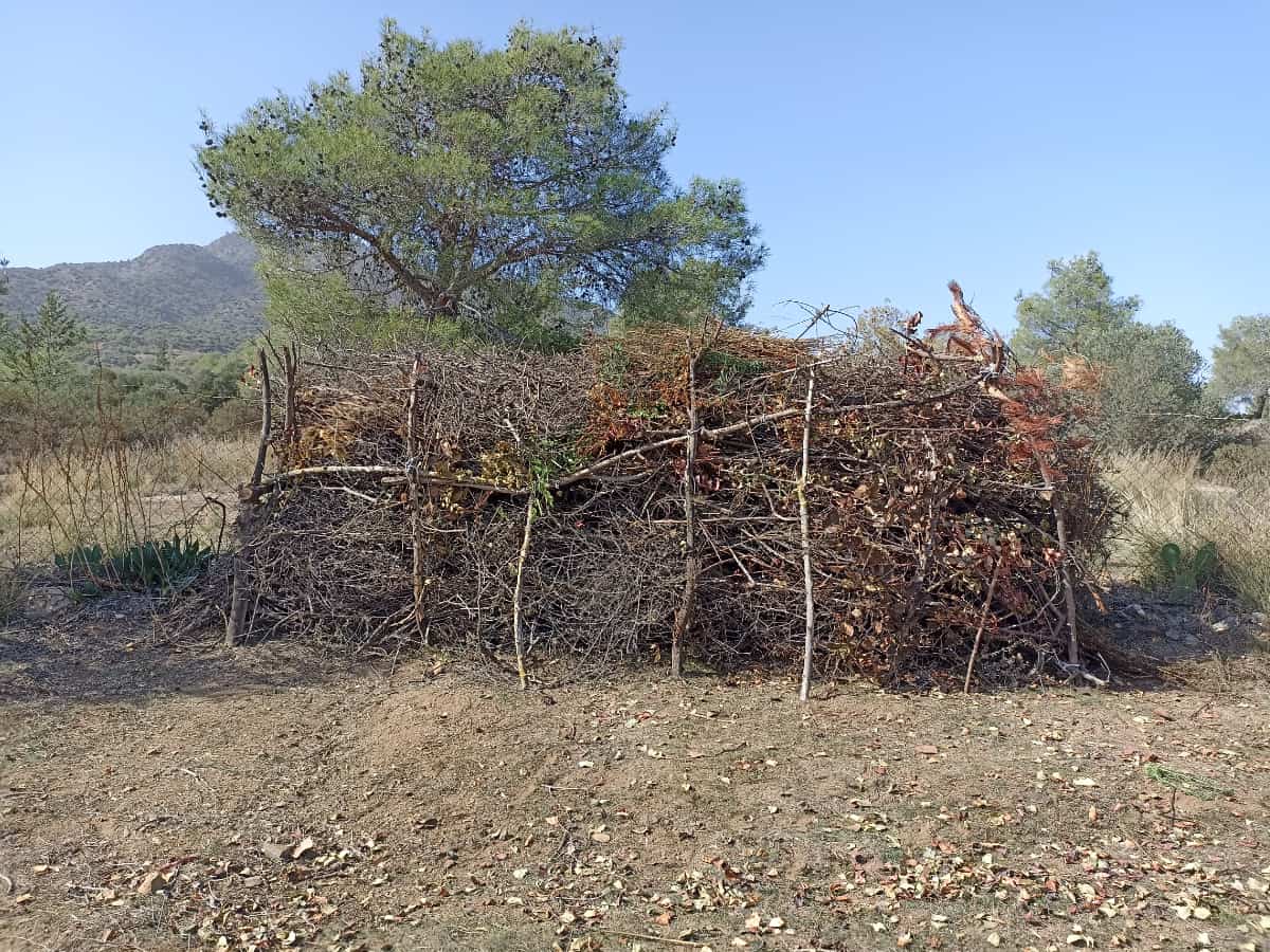 Building Eco-Friendly Fences at Mavronero Farm