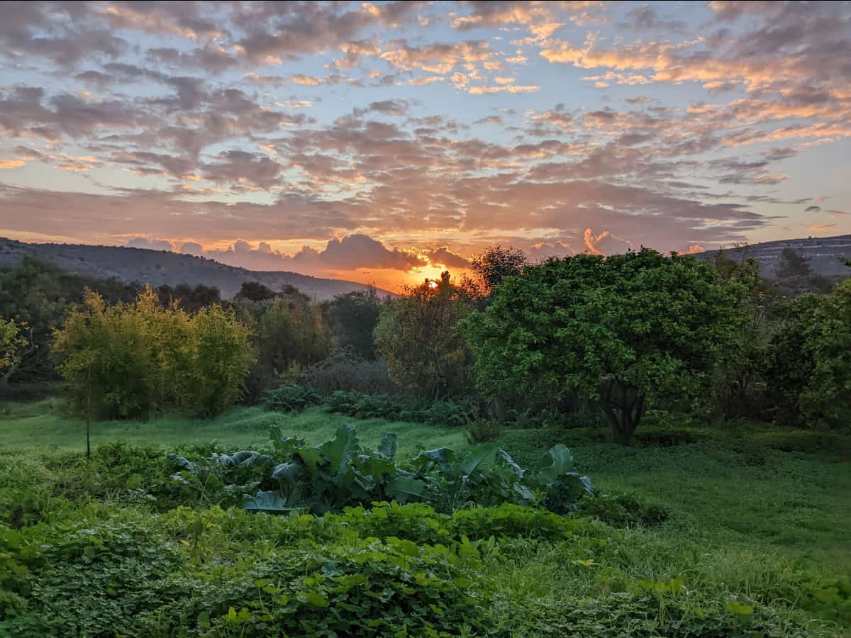 Ηλιοβασίλεμα στη Mavronero
